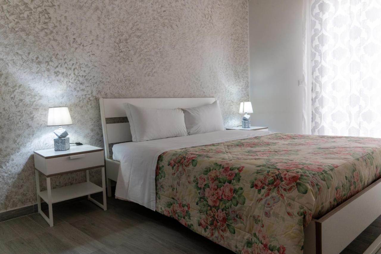 جيارديني ناكسوس Nick & Santo'S Holiday Homes R المظهر الخارجي الصورة